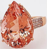 One Of A Kind Certified and Appraised Iliana 18K Rose Gold AAA Marropino Morganite and G-H SI Diamond Ring (Size 7.0) 6.15 Grams 12.00 ctw
